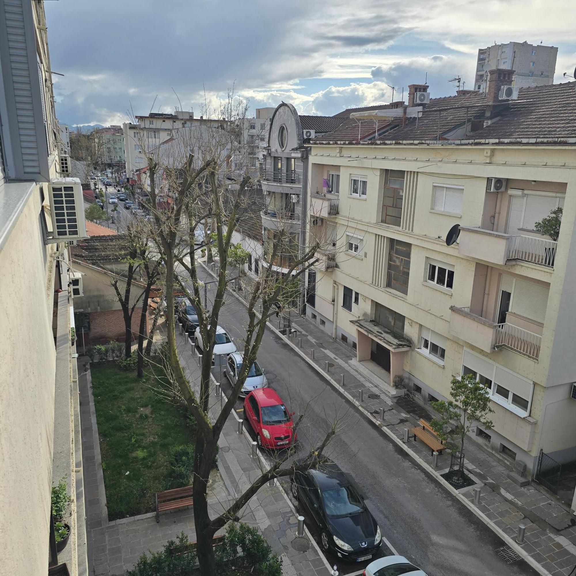 Ferienwohnung Rosewood Podgorica Exterior foto